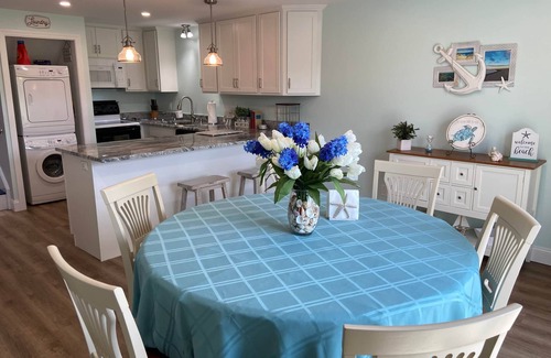 Hyannis House | 46 by the Sea, steps to private beach & heated pool, 1-mile from Main St., ocean views, AC, & Wi-Fi