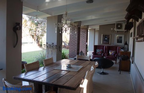 Vredefort Villa | 466 Vaal de Grace