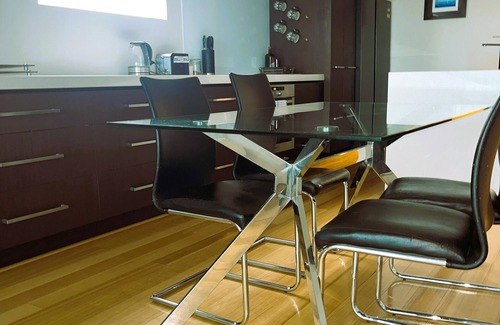 Perth Central Business District Apartment | 47 Breathtaking City RiverViews 2BR+Park