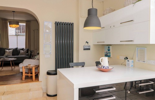 Scarborough Cottage | 47 PRINCESS STREET, family friendly, with open fire in Scarborough