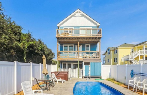 Southern Shores House | 4704 - Shell Yeah by Resort Realty