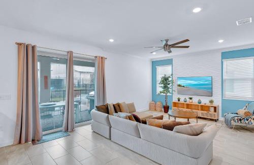 Melbourne Beach House | 475 Strand Dr