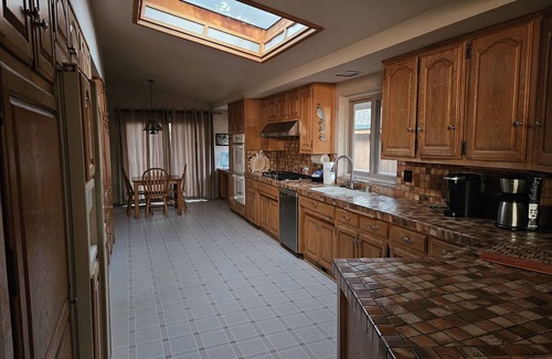 San Simeon House | 4757 Windsor Blvd. Seaclift Estates