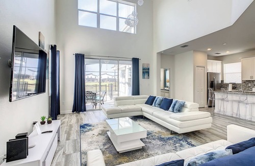 Kissimmee House | 4781 - 5 Bedroom Pool Home Overlooking Pond - Storey Lake Under 10 Min to Disney