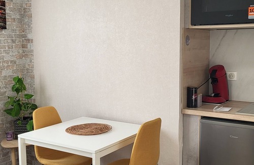 Bourgfelden Apartment | 47B Beau Studio Louis St Louis