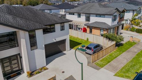 Flat Bush Bed & Breakfast | 48 Chands