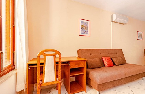 Cove Tri Zala (Zrnovo) Apartment | 48 m² Apartment ∙ 2 bedrooms ∙ 4 guests