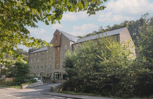 Stoney Middleton Apartment | 48 Rock Mill