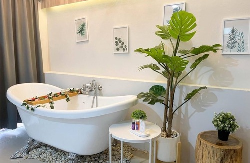Anusawari Hotel | 48 Ville Donmuang Airport