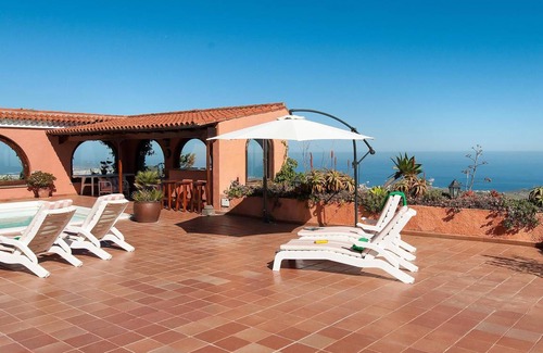 Santa Brigida Villa | 480 m² Apartment ∙ 5 bedrooms ∙ 10 guests