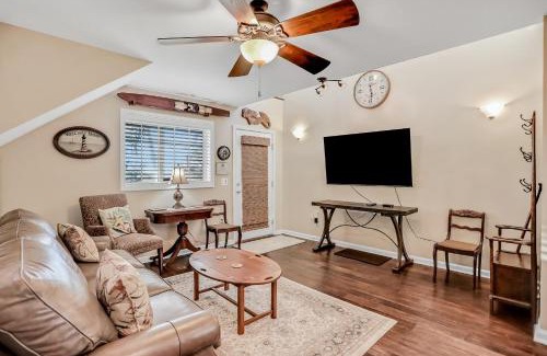 Fernandina Beach House | 480 Pine Trail