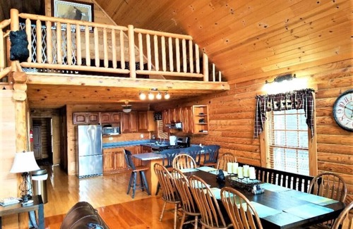 Bass Lake House | 496) Bass Lake Retreat - sleeps 22!