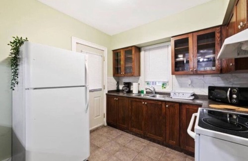 East Windsor House | 4Bd/2Ba Fully equipped - Riverside,East Windsor