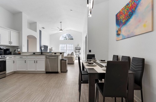 West Kissimmee House | 4BD Family Pool Home, Near Disney & Workspace