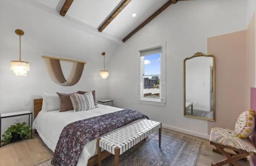Little Italy House | 4BD Home in the Heart of Little Italy