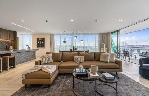 Parnell Apartment | 4BD Parnell Penthouse with Breathtaking Views