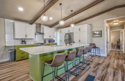 Briargate House | 4BD With Game Lounge Hot tub Dog Friendly USAFA