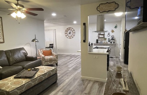 Euless House | 4bdr/1K/2Q/1D/3T 7 miles to AT&T Stadium 5 min to DFW Airport