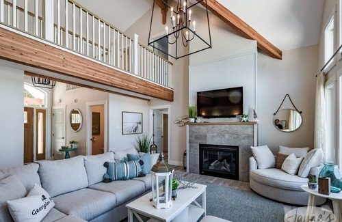 Tiny Cottage | 4bed 3bath Beach House Oasis on Georgian Bay! West Exposure!