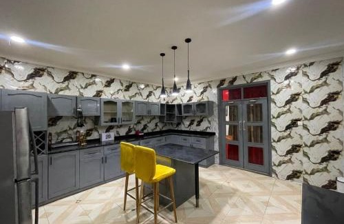 Ibadan Apartment | 4bed Luxury Shortlet in Akobo Ibadan