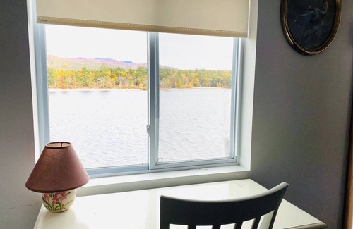 Moultonborough House | 4Bedrm Sleeps 12 Winnipesaukee Waterfront gradual sandy sloped shoreline Pets OK