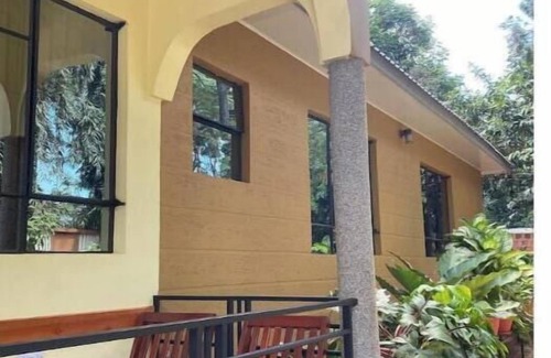 Moshi House | 4Bedroom Family Home in Moshi