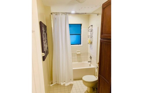 Haile Plantation House | 4bedrooms in HAILE! Great back yard.