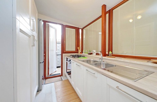 Quartiere XV Della Vittoria Apartment | 4BNB - Ponte Milvio Apartment