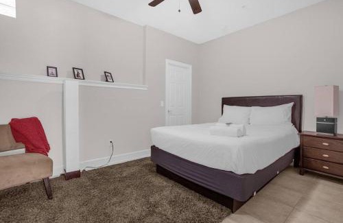 Florida Central Atlantic Coast House | 4BR 1 Mile to Disney World with Pool and Spa
