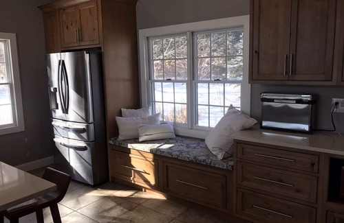 Valatie House | 4BR, 3.5BA Family House Great for Vacationing or Temporary Stays