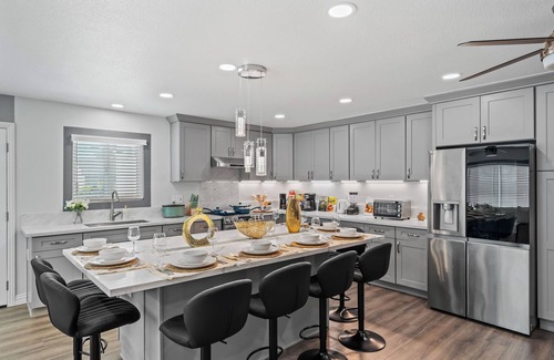 Mira Mesa House | 4BR/3Bth, King Bed, Gated Yard, Parking, Ranch