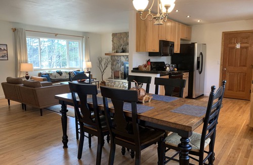 Colorado Springs House | 4BR/4Acre🌲Pine Ranch🌲Hot Tub🦌Fire Pit🦌Game Rm