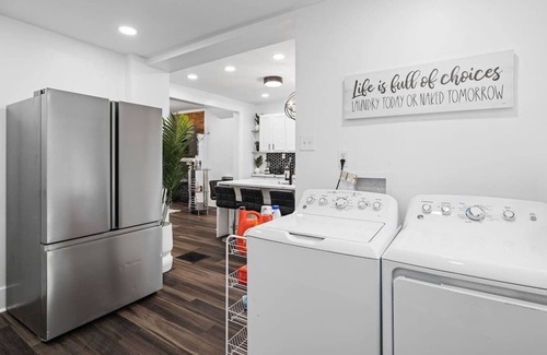 Mount Washington House | 4BR 4BA Urban Oasis in Mt Washington