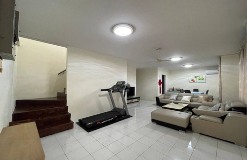 Kuching Apartment | 4BR 9pax in Kuching city