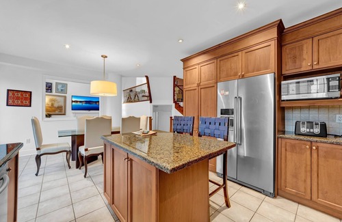 West Oak Trails House | 4BR Beautiful Spacious Home w Office!