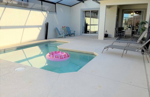 Davenport House | 4BR ChampionsGate home, private pool & resort amenities included near Disney!