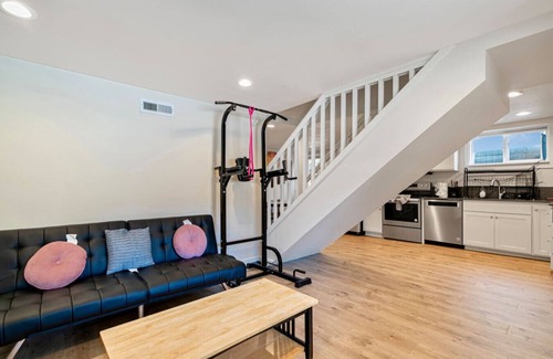 Green Lake House | 4BR Entire House w/Hot Tub | Steps to Green Lake