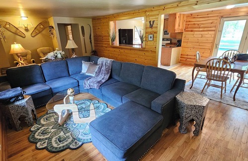 Livingston House | 4BR Fishing Heaven 2 Min. To Yellowstone River