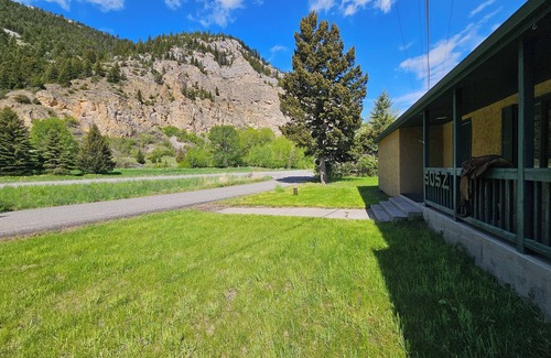 Livingston House | 4BR Fishing Heaven 2 Min. To Yellowstone River