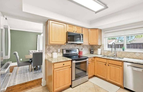 Flower Mound House | 4BR Gem Near Trails S