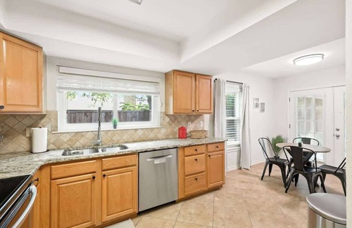 Flower Mound House | 4BR Gem Near Trails S