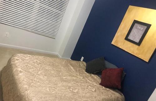 Durham Villa | 4BR Home close to DUKE & RDU