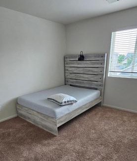 Green Valley Ranch House | 4BR Home near DIA airport