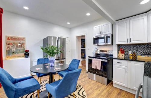 Fountain Square House | 4BR Near Lucas Oil º IUPUI º Convention Centerº DT