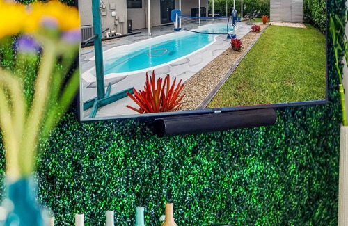 Palm Springs House | 4BR Oasis w/Heated Pool, Near I-95 + Free Coffee!nn