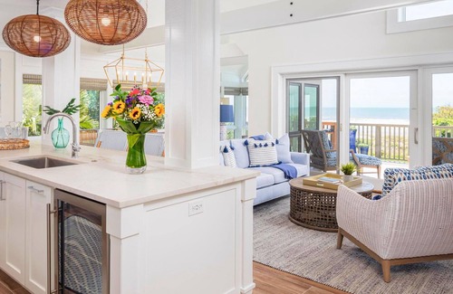 West Beach Village Villa | 4BR Oceanfront - Fresh and Clean! Love Kiawah? Love your Accommodations!