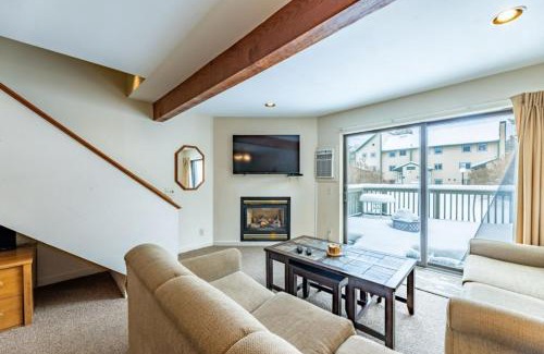 Jeffersonville Apartment | 4BR Private Townhouse at Smugglers' Notch Resort condo