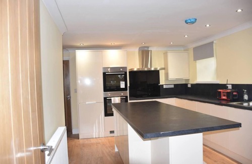 Egremont House | 4BR-Sleeps14-Parking-LakeDistrict