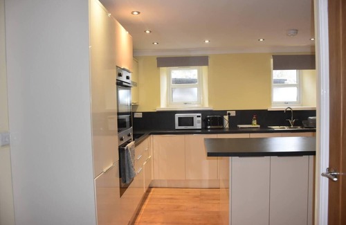 Egremont House | 4BR-Sleeps14-Parking-LakeDistrict
