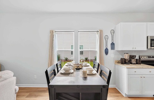 Ocean Isle Beach House | 4BR Townhouse with Golf View in Ocean Isle Beach